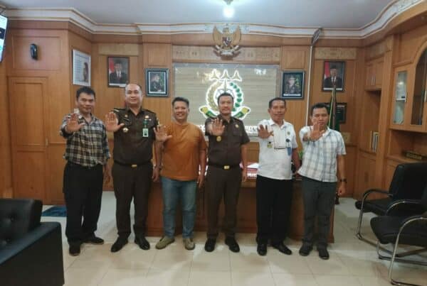 KEPALA BNNK LABUHANBATU UTARA MELAKUKAN KOORDINASI DENGAN KEPALA KEJAKSAAN NEGERI LABUHANBATU